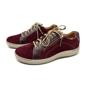 Clarks Nalle Lace Women’s Sneaker Burgundy Suede Zip Comfort Casual Shoe